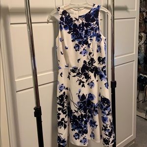Brand new Donna Morgan floral fit and flare dress